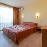 Tourist Complex Rose Village Aparthotel 3*