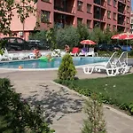 Aparthotel Tourist Complex Rose Village 3*