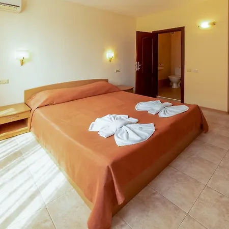 Aparthotel Tourist Complex Rose Village
