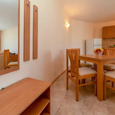 Tourist Complex Rose Village Aparthotel