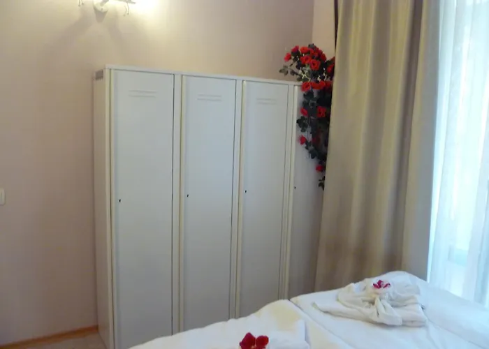 Tourist Complex Rose Village Aparthotel