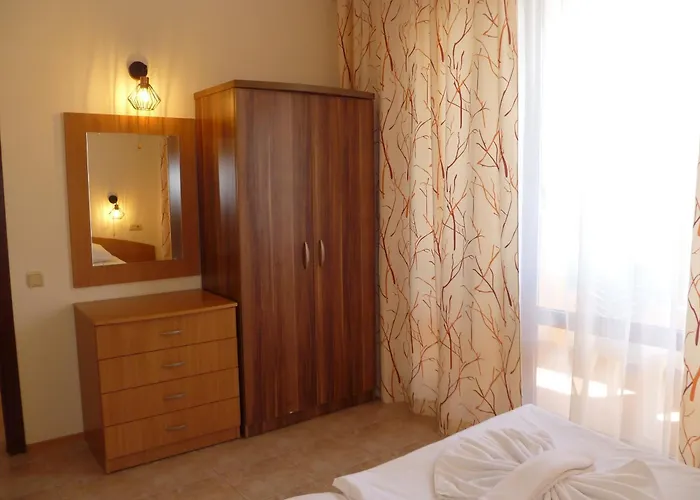 Aparthotel Tourist Complex Rose Village