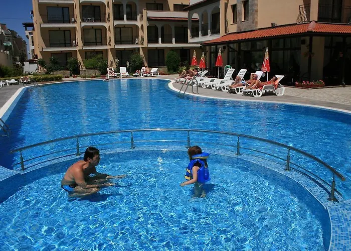 Aparthotel Tourist Complex Rose Village