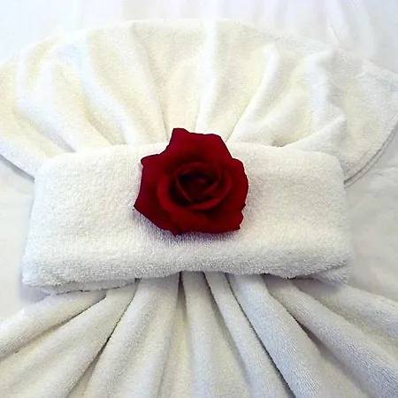 Tourist Complex Rose Village Апартхотел 3*
