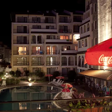 Tourist Complex Rose Village Апартхотел