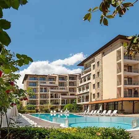Апарт-отель Tourist Complex Rose Village 2*