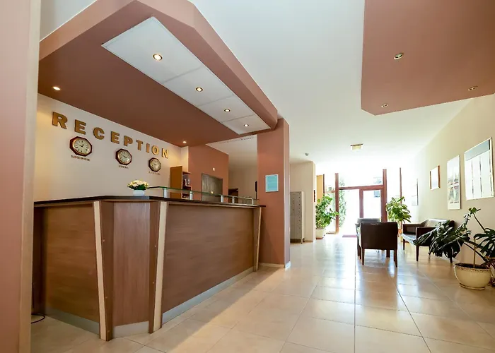 Lägenhetshotell Tourist Complex Rose Village Slăntjev Brjag