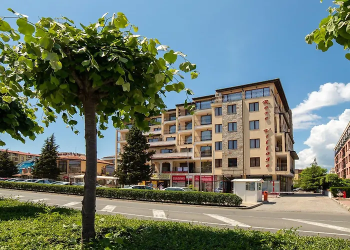 Tourist Complex Rose Village Lägenhetshotell Slăntjev Brjag