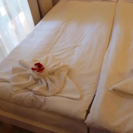 Tourist Complex Rose Village Apartmanhotel 2*