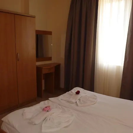 Tourist Complex Rose Village Aparthotel 3*