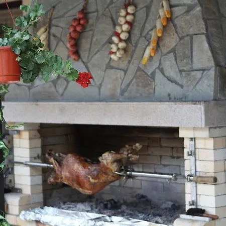 Tourist Complex Rose Village 2*