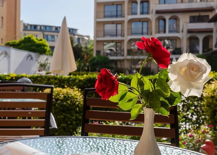 Aparthotel Tourist Complex Rose Village